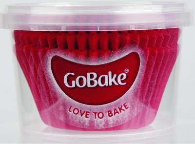 Red standard sized cupcake papers in tub