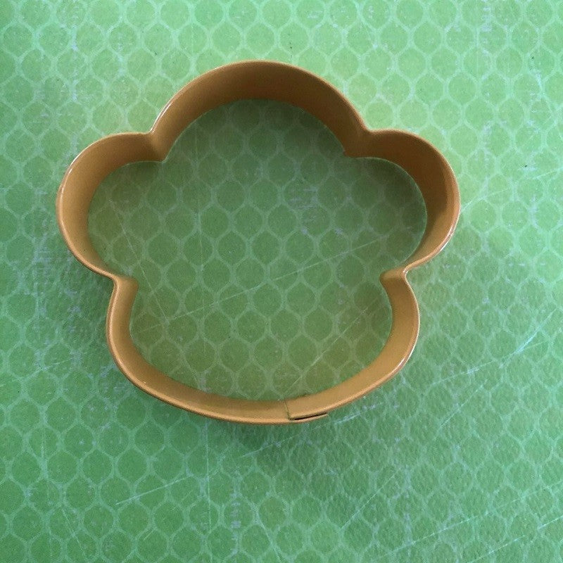 Monkey cookie cutter medium